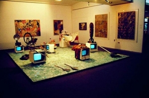 Elektronischer de-coll/age Happening Raum