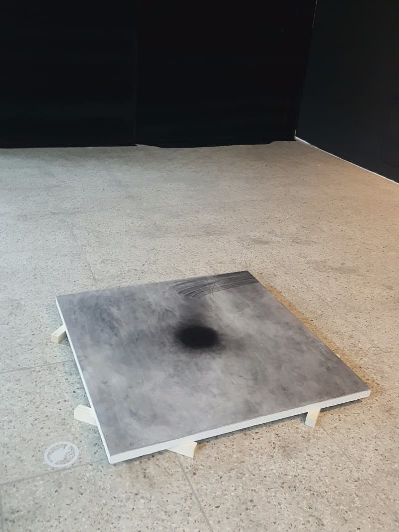 A.D hole · 한지에 먹.  목탄.  혼합안료 · 75x75cm · 2017