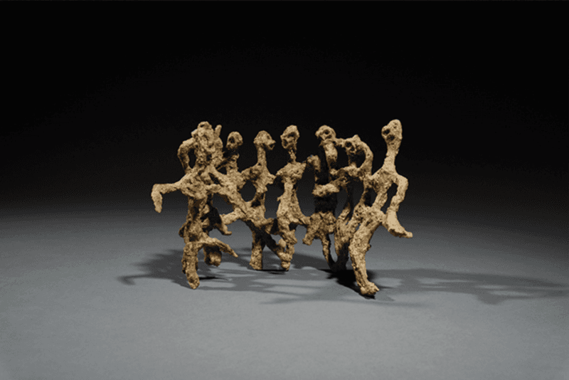 군상 · (옥중조각)밥알/종이찰흙 · 18cm(h) · 1967