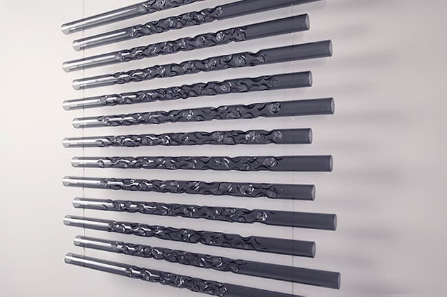정체성의 흔적 · Borosilicate glass Installation · 91 x 4 x 83 cm · Identity of Trace · Borosilicate glass Installation