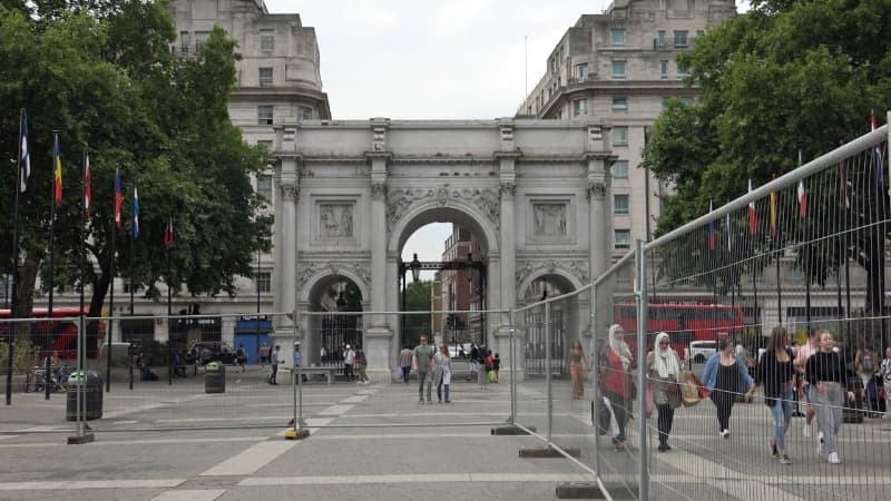 Harmony at the Arch_London 안정주 · 2018