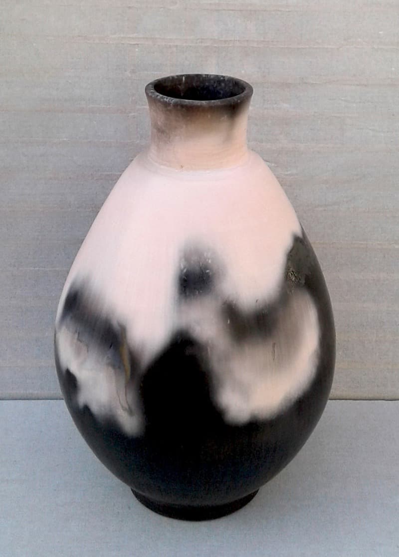 연을 먹인 器 · 45x31x31cm · 2018