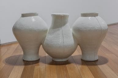 Top&Bottom · Ceramic · 89 x 33 x 45cm · 2015
