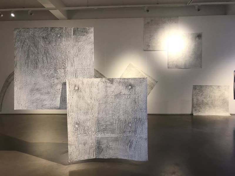 전시전경 - 동인동인 · 혼합재료 · 가변사이즈 · 2019 · Exhibition view