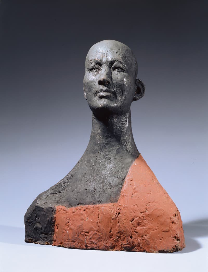 자각상 · 테라코타에 채색 · 47.5 x 38 x 20 cm · 1969 · Self-portrait sculpture · Colored terracotta