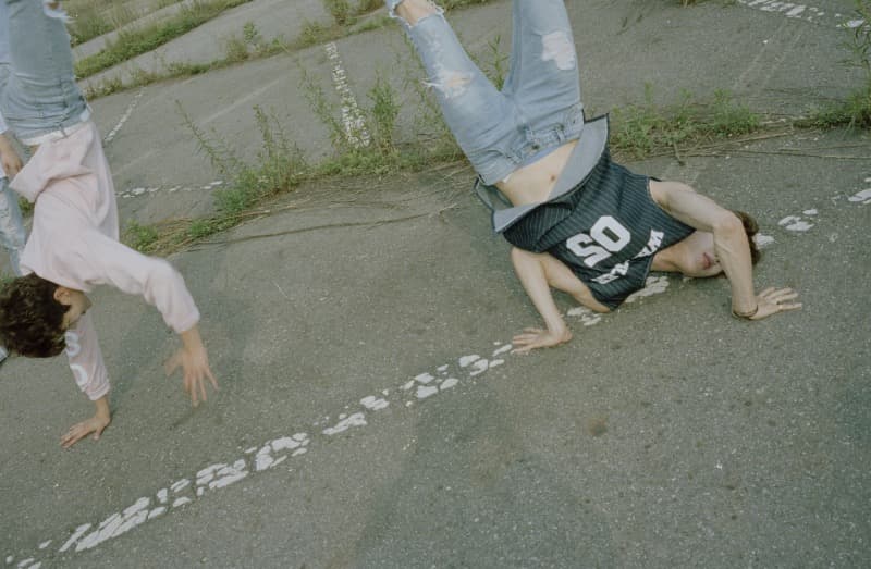 레스  RAWTEENSTAR · Les  RAWTEENNSTAR