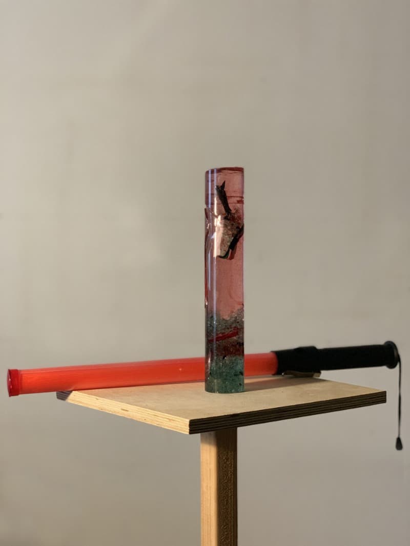 기둥 · 파편_혼합재료 · 4.5x26.6cm · 2019 · Pillar · Fragment_Mixed Materials