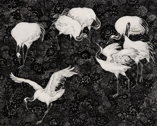임현희 Black flowers · Acrylic painting on canvas gold powe · 162.1x130.3cm · 2017 · Black flowers · Acrylic painting on canvas gold powe