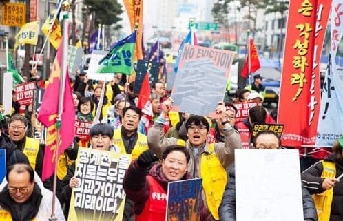 청계천 아틀라스 · 단채널 영상 · 가변설치 · 2019