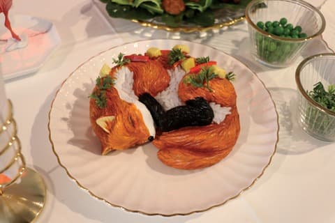 Dining · Mixed Media · Dimension Variable · 2019 · Dining · Mixed Media
