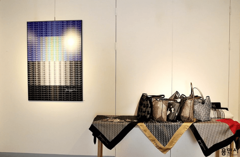 전시 작품 · Exhibition work
