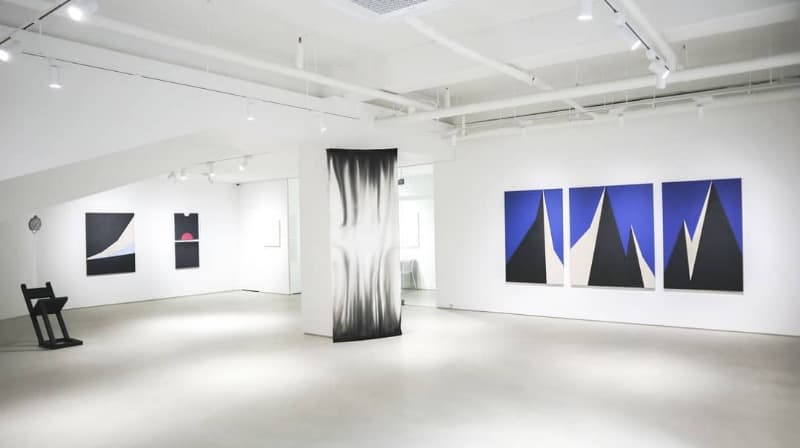 <Hidden Artists in Hidden M>전시전경 · <Hidden Artists in Hidden M> Exhibition view