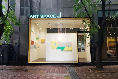 스쳐가는 말 머무르는 마음 포스터