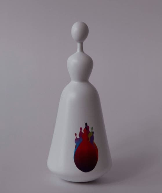 Ottogi scarlet collage 1 · 천_합성수지 · 45×19×19cm · 2019 · Ottogi scarlet collage 1 · synthetic resins