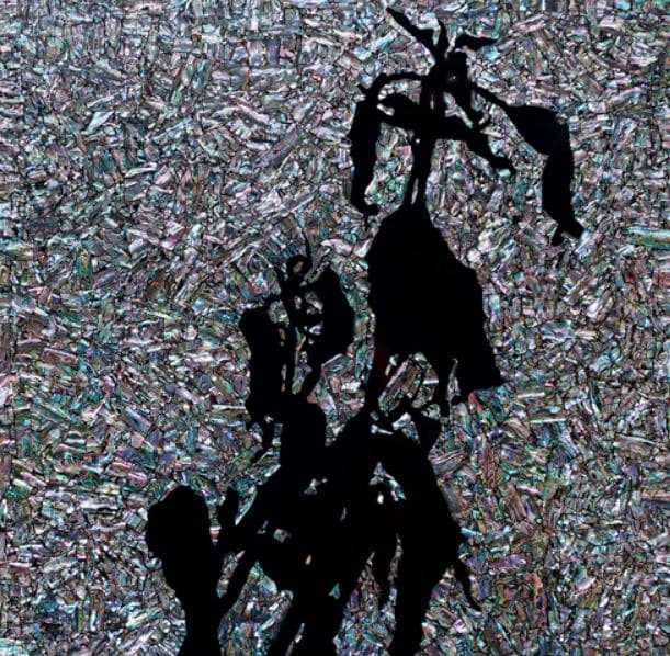 a black dance-1909bp · 목판에 자개 · 60×60cm · 2019 · a black dance-1909bp