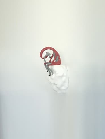 사려(思慮) · FRP · 32x21x420cm · consideration · FRP
