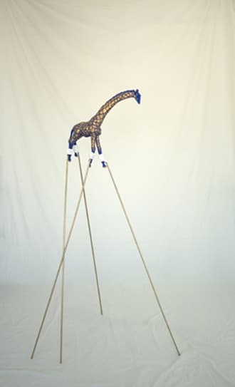 중독(中毒) · FRP_ Steel · 53x16x49cm · addiction · FRP_ Steel