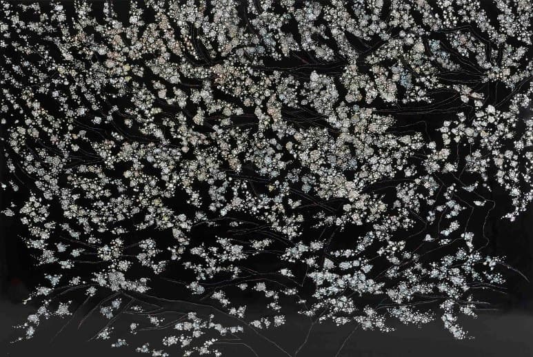 201920 · 나전, 나무에 삼베, 옻칠 · 120.5×180cm · 2019 · 201920 · mother of pearl, hemp cloth on wood, natural lacquer