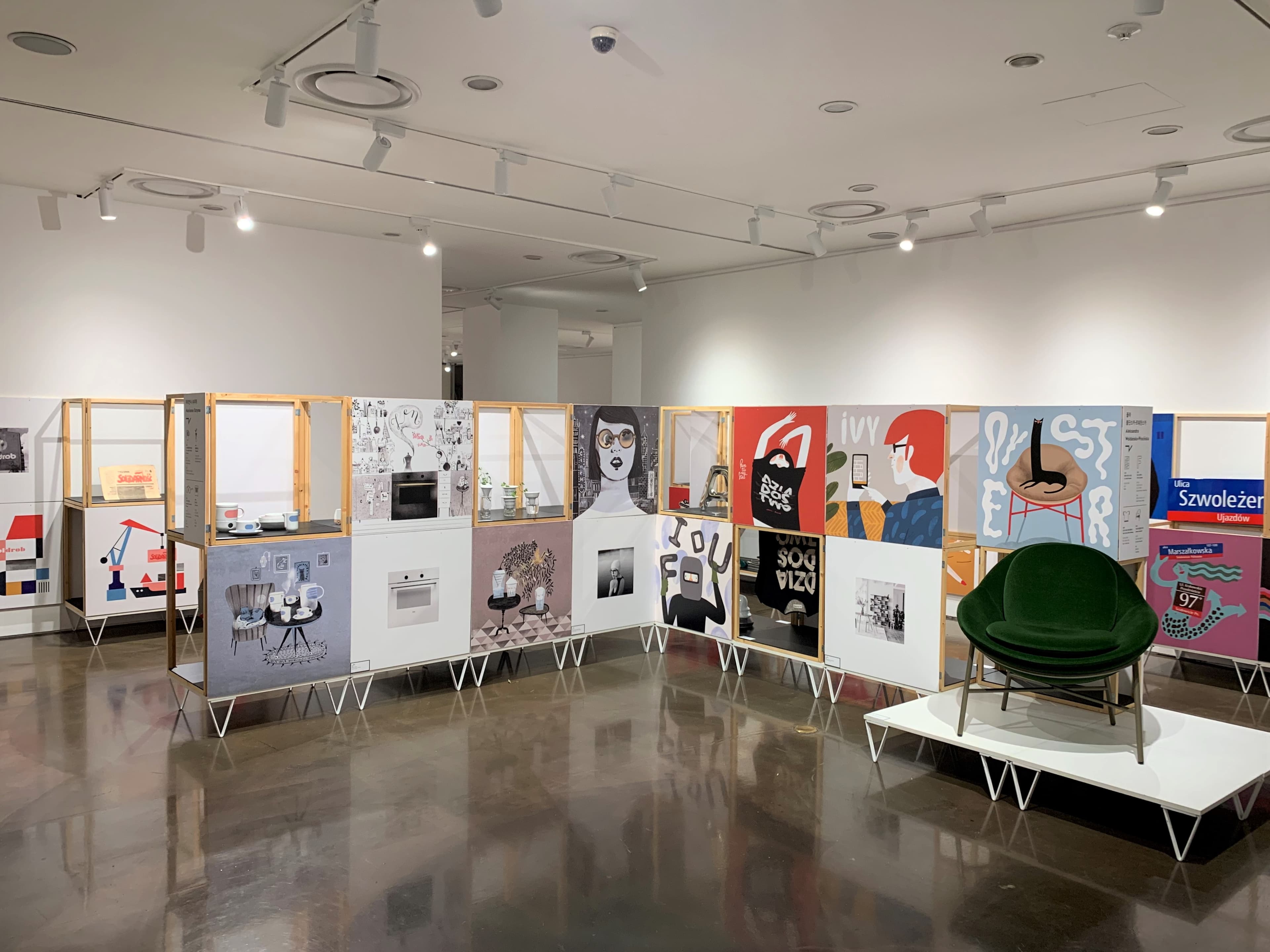 전시전경 · Exhibition view