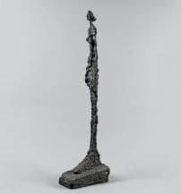 베네치아의 여인 III · 고색 브론즈 · 118.7 x 17.9 x 35.2 cm · Susse Foundry (cast of 1957, ed. 2/6) · FEMME DE VENISE III · Patinated bronze