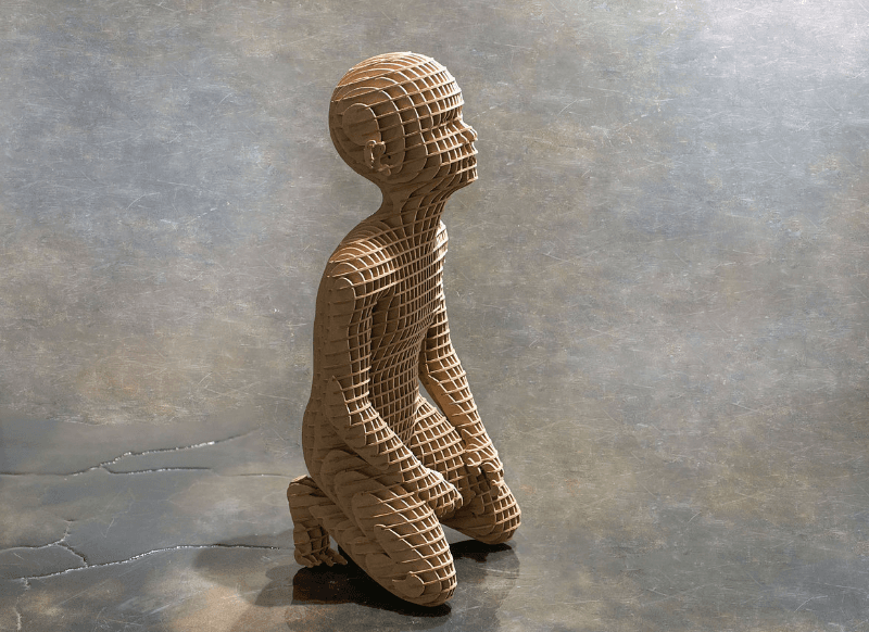 이시영_슬픔 · 중밀도 섬유판 · 34x33x80cm · 2018 · SAD