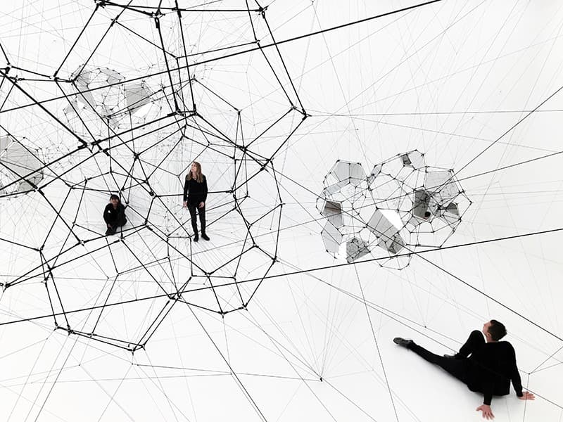 Tomás Saraceno 포스터