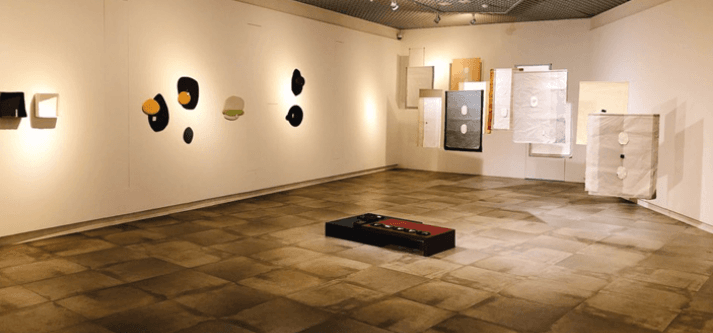 <흙에 반하다> 전시전경 · Exhibition view