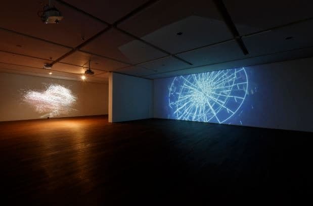 <미디어의 장> 전시전경 · Exhibition view