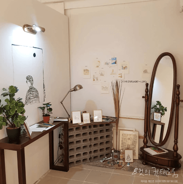 <이지홍 : B컷의 권태로움> 전시전경 · Exhibition view