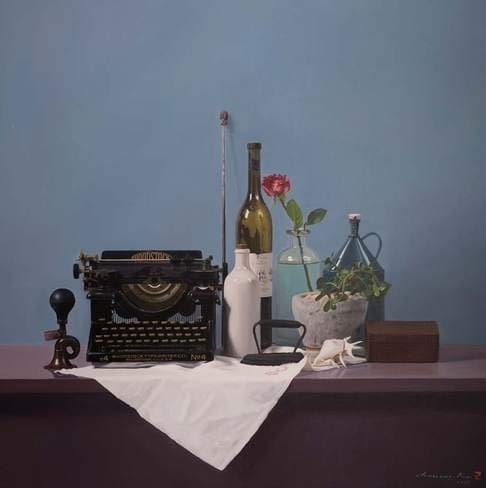 구자승_타자기 있는 정물 · Oil on canvas · 120×120㎝ · 2019 · Still object with typewriter · Oil on canvas