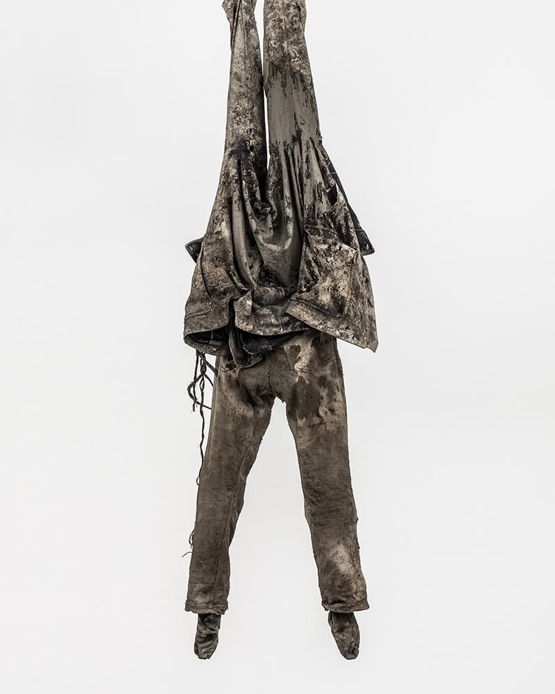 정정호_Floating-body · Archival Pigment Print · 100cm x 80cm · 2018 · Jung Jung-ho_ Floating-body · Archival Pigment Print