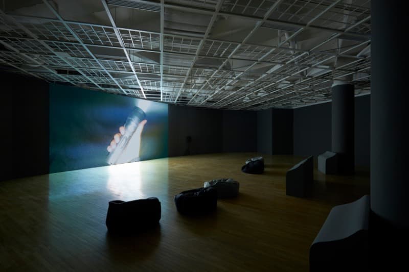 김희천, «탱크» 전시전경 · 아트선재센터 사진: 김연제 · 2019 · Installation view