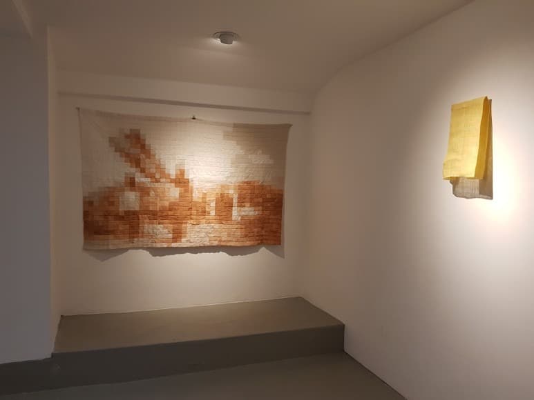 <구름이 멀리 날아가게 두세요> 전시전경 · Exhibition view