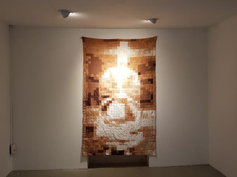 <구름이 멀리 날아가게 두세요> 전시전경 · Exhibition view