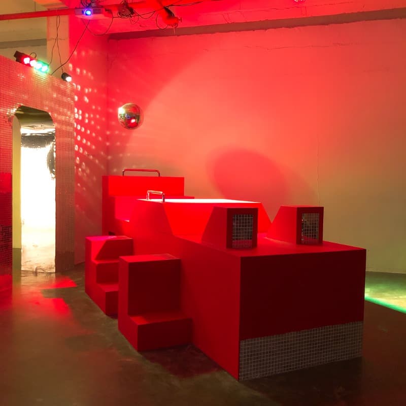 <인생사진관 Attraction 14> 전시전경 · Installation view