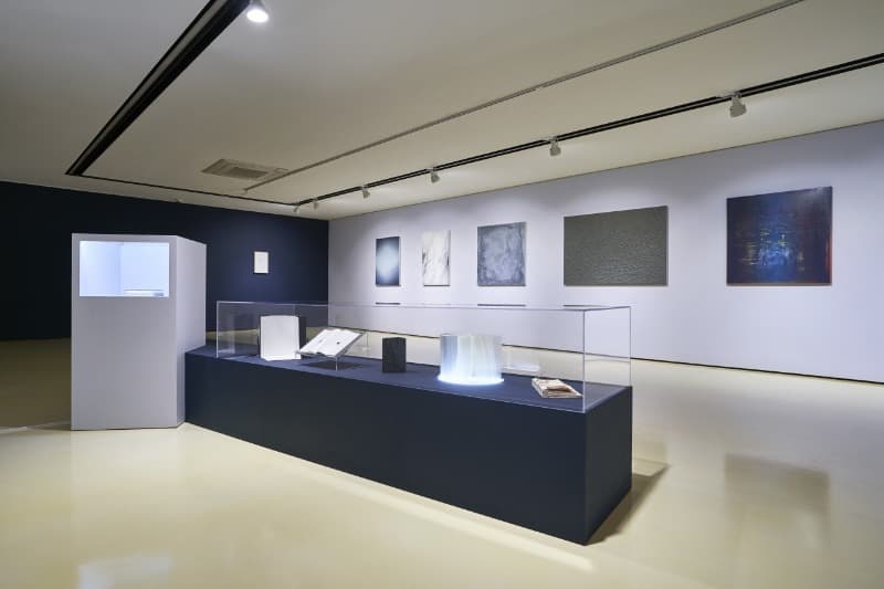 <미치지않는> installation view