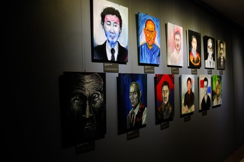전시 전경 · Installation view