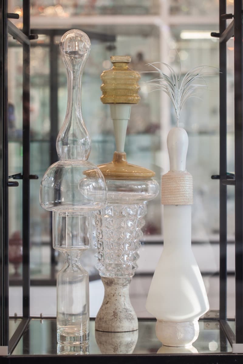 루카스 타인_글라스 컬렉션 · 다양한 글라스와 오브제 · variable size · 2016 · glass collection · glass and objet