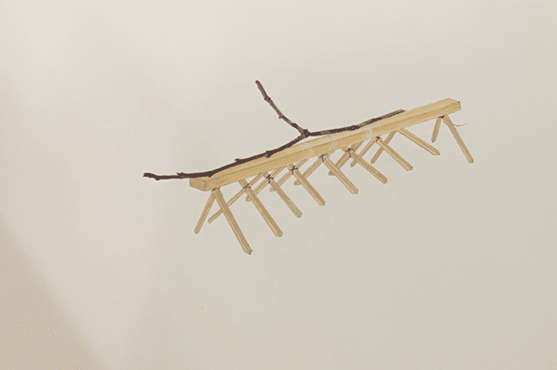 이해민선 <사이> · 종이에 수채 · 37x52cm · 2011 · Between · water color on paper