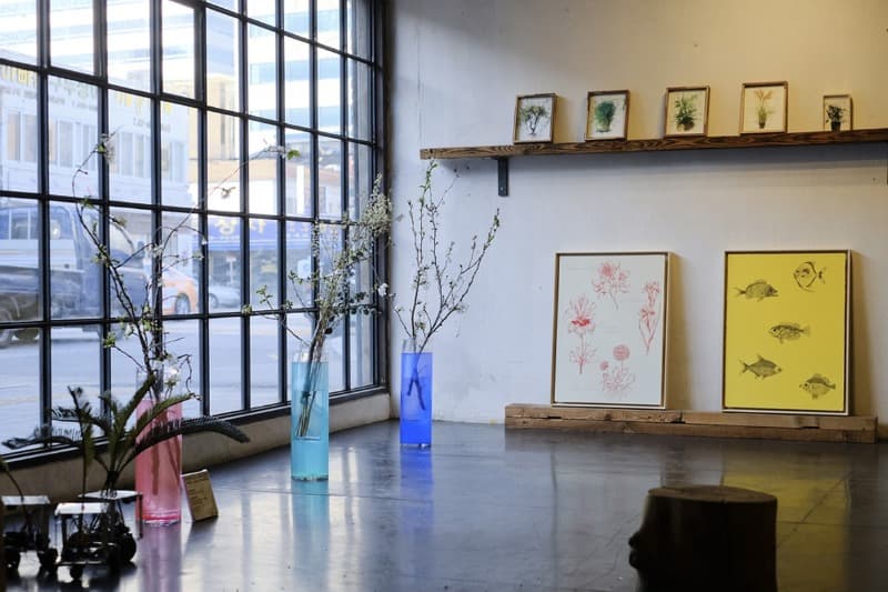 여기도 저기도 아닌 푸르른 틈 사이-Between The Breaks of Greenish展 · 2020