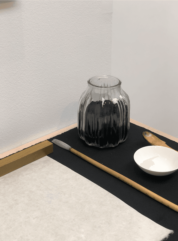 Penetrating Stone · 혼합매체, 설치 · 가변크기 · 2020 · Penetrating Stone