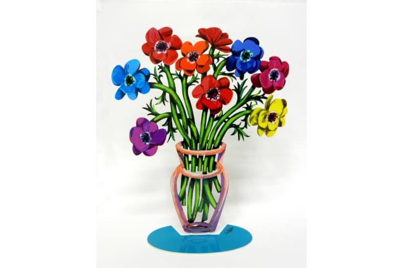 Poppies vase · printed cutout metal · 39x32cm · Poppies vase · printed cutout metal