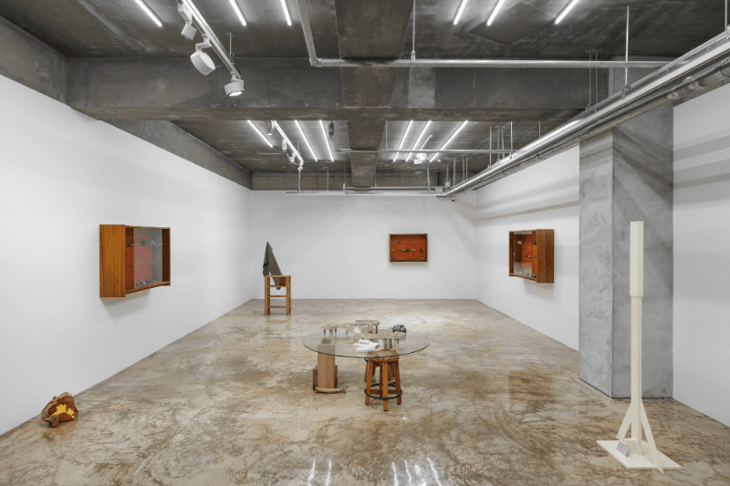 Knocking Air, Installation View, Barakat Contemporary · [출처] 바라캇 컨템포러리 홈페이지 · Knocking Air, Installation View, Barakat Contemporary