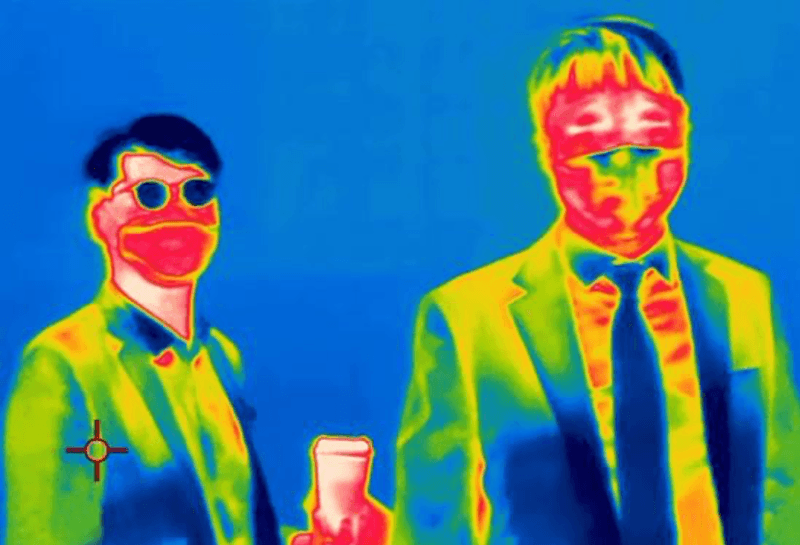 장용근 - 37.5˚C · pigment print · 105x145cm · 2020