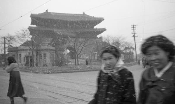 남대문 설경,남대문 · 1956 [출처] 스페이스22 홈페이지
