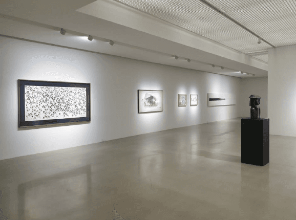 Installation view of Unexpected Time in Hometown at ARARIO GALLERY I Cheonan 2020