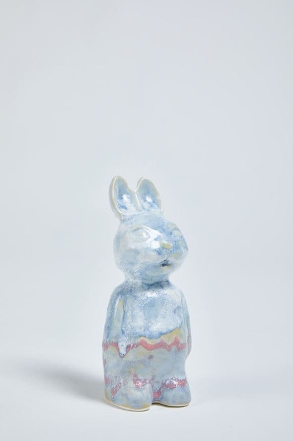 Blue skin · Ceramic · 8x8x18cm500 · 2020 · Blue skin · Ceramic