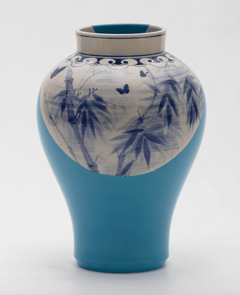 CM-005SB · Ceramic, Glaze · 27x27x38(h)cm · 2020
