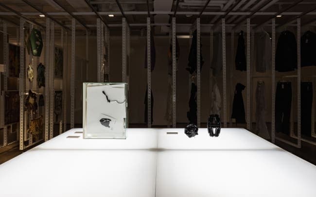 전시전경 · (출처= 아라리오갤러리) · INSTALLATION VIEWS