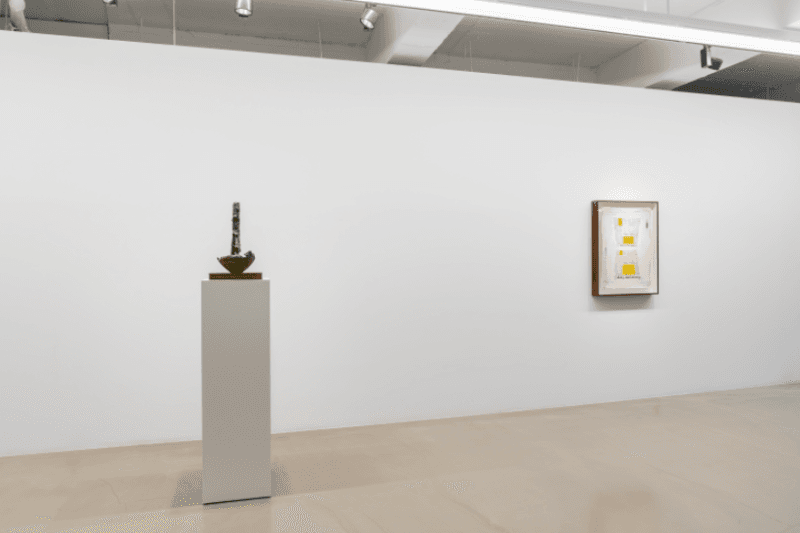 Intallation view : The Secret Life, Gallery Baton, Seoul, Mar 9 - Apr 9 2021 · Courtesy of Mark Manders, Gallery Baton, Seoul and Zeno X Gallery, Antwerp (이미지 출처 = 갤러리 바톤) · Intallation view : The Secret Life, Gallery Baton, Seoul, Mar 9 - Apr 9 2021 |